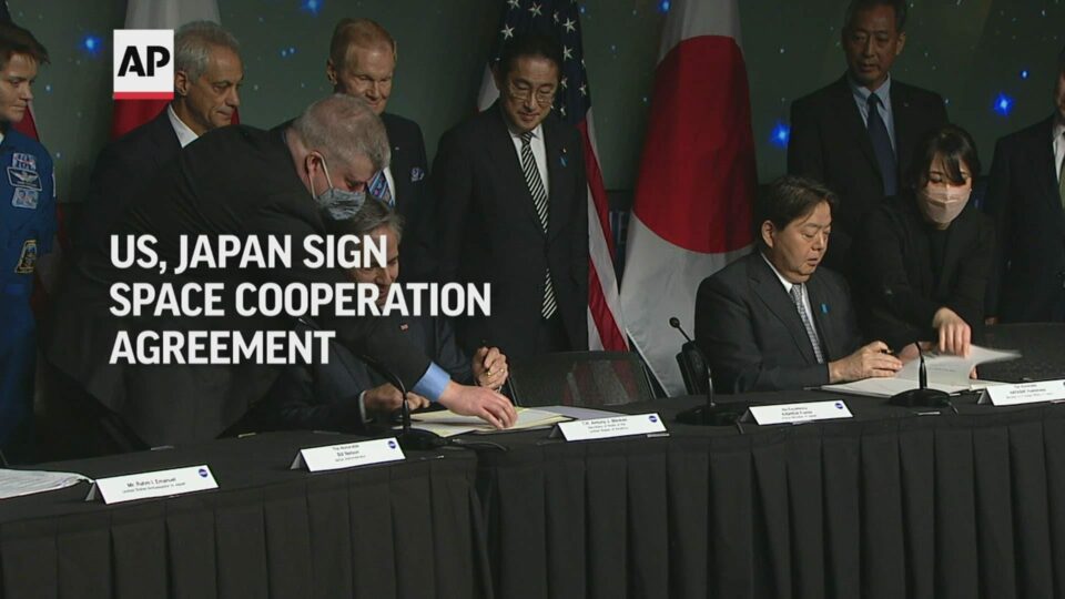US, Japan Sign Space Collaboration Agreement at NASA Headquarters