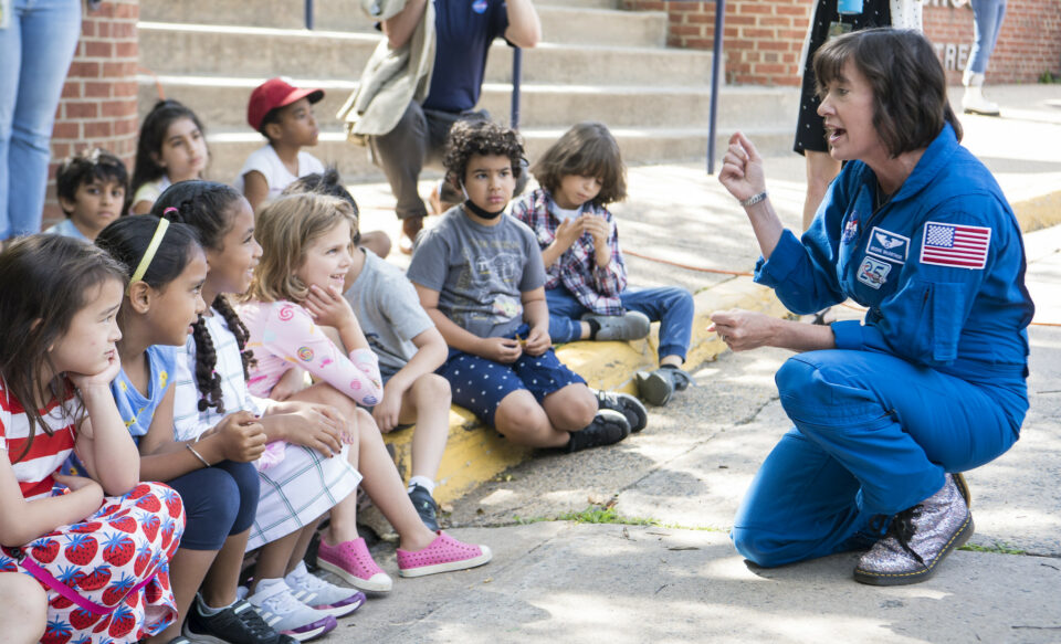 NASA Astronauts Bring STEM to Washington Students