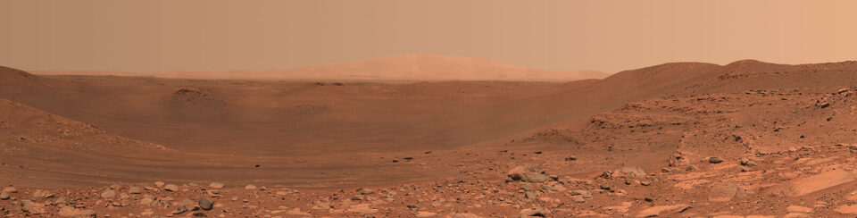 NASA’s Perseverance Rover Captures View of Mars’ Belva Crater