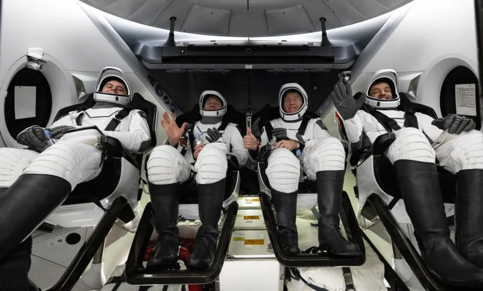 NASA Astronaut, Crewmates Reach Space Station for Science Expedition