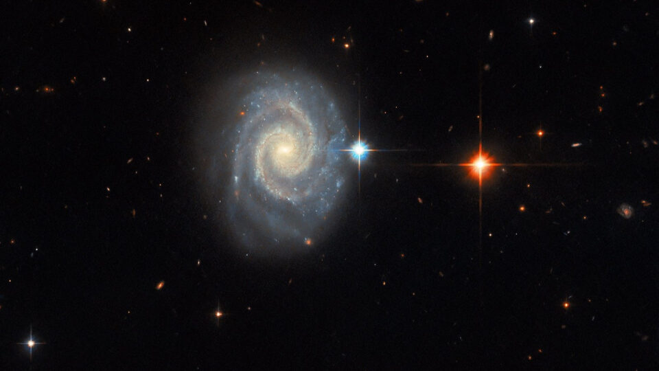 Hubble Sights a Galaxy with ‘Forbidden’ Light