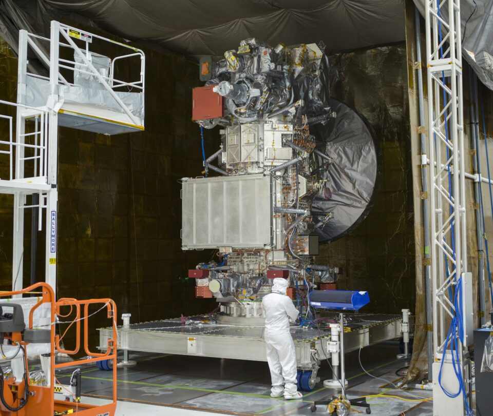 Poised for Science: NASA’s Europa Clipper Instruments Are All Aboard