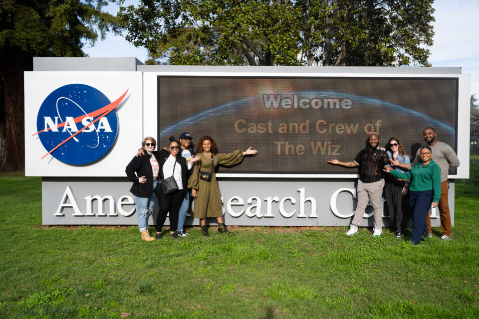 The Cast of Broadway’s ‘The Wiz’ “Ease on Down the Road” to Visit NASA Ames