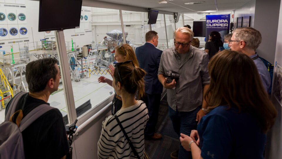 Media Get Close-Up of NASA’s Jupiter-Bound Europa Clipper