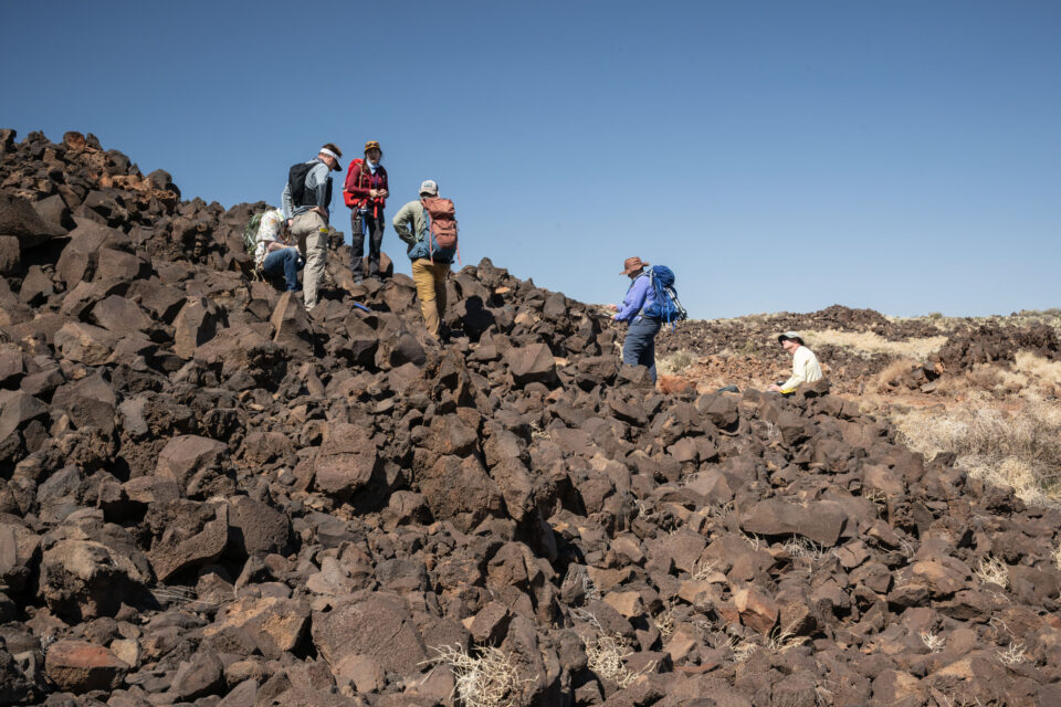 NASA Field Geology Training Prepares Artemis Mission Support Teams  