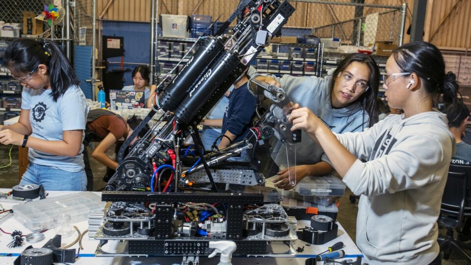 NASA Inspires High School Engineering Club