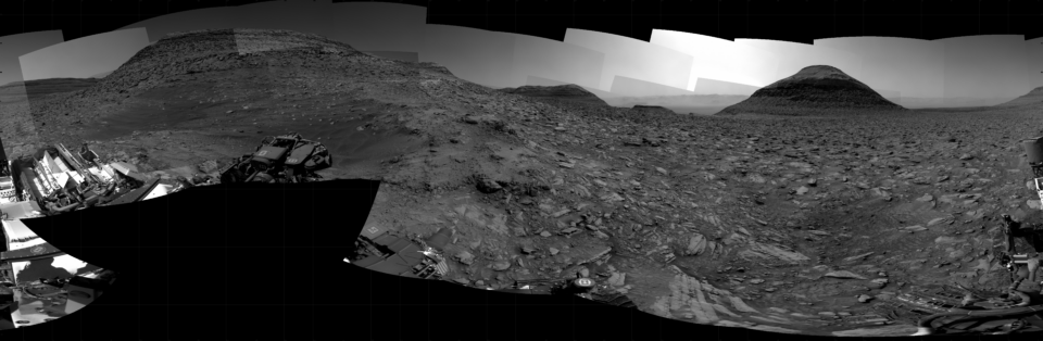 Sols 4447–4449: Looking Back at the Marker Band Valley