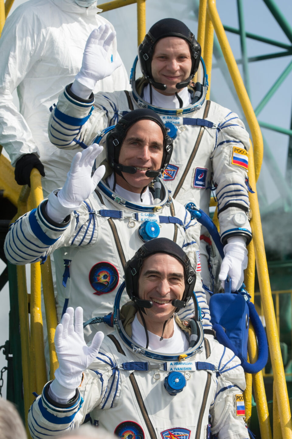 NASA Astronaut, Crewmates Arrive Safely at Space Station