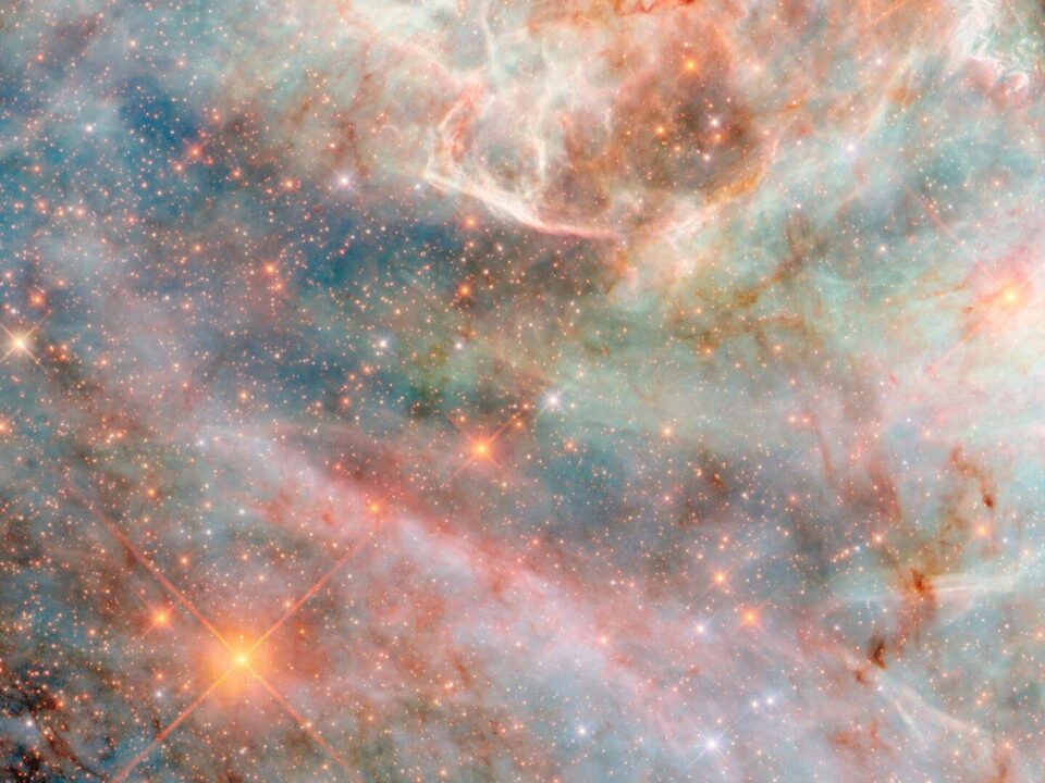Hubble Captures Cotton Candy Clouds