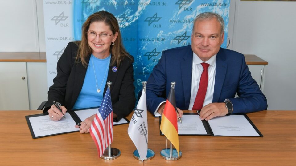 NASA, German Aerospace Center to Expand Artemis Campaign Cooperation